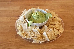 Guacamole Dip with Tortilla Chips